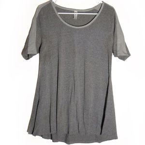 🦄 Lularoe Dark Gray Perfect Tee Shirt